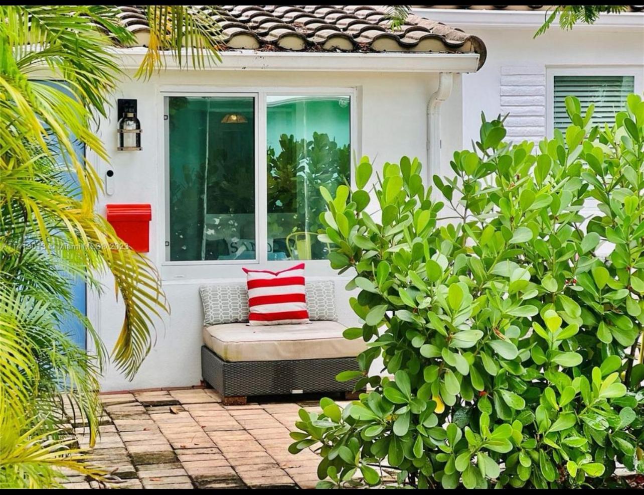 Private Fort Lauderdale Cottage Exterior foto
